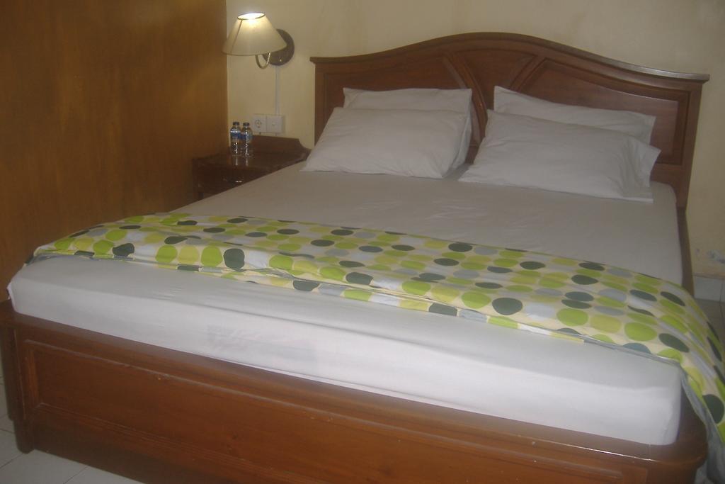 Mustika Inn Kuta  Phòng bức ảnh