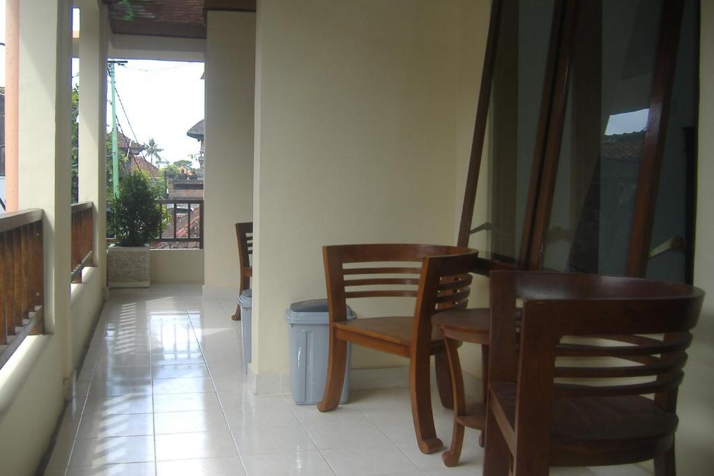 Mustika Inn Kuta  Phòng bức ảnh