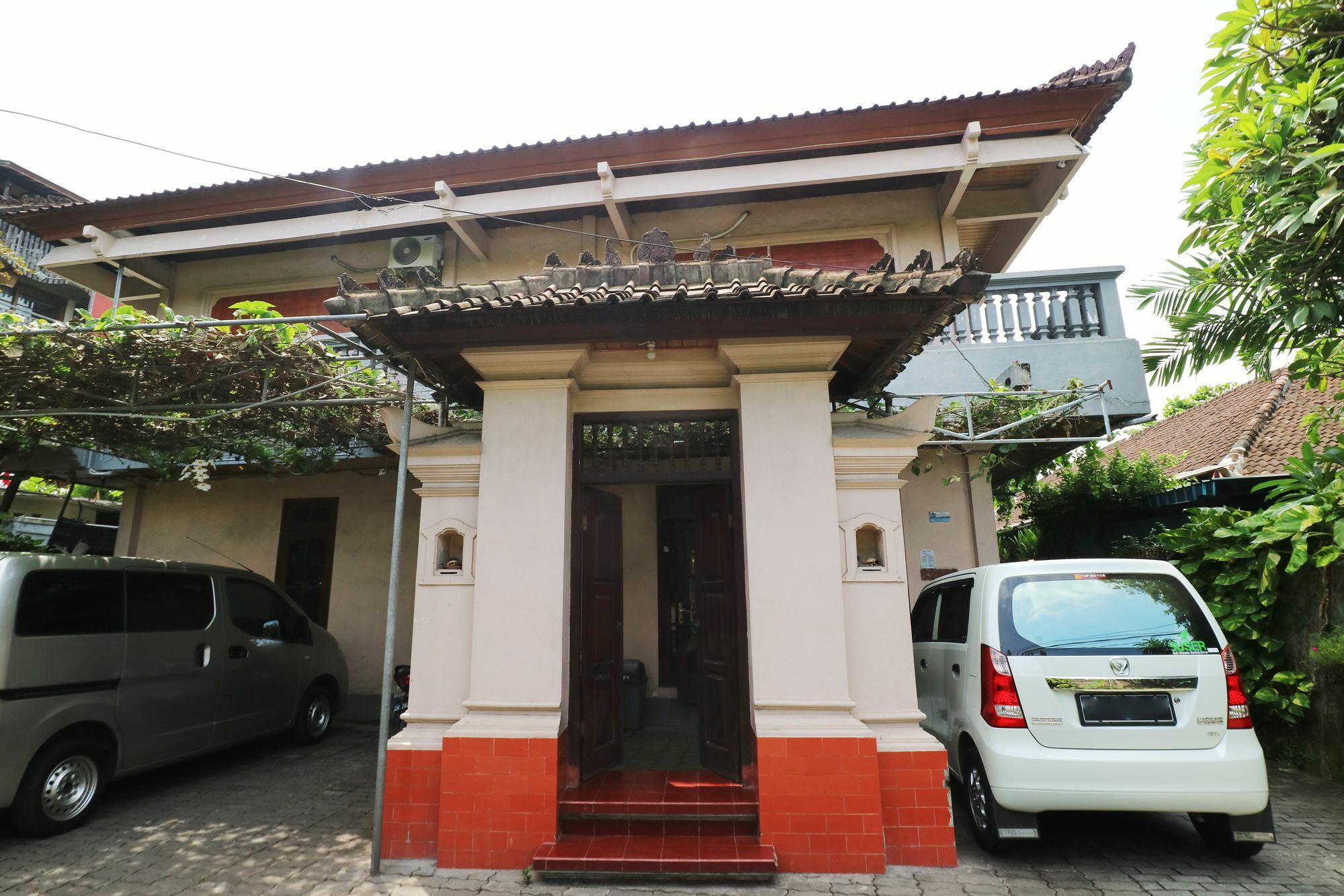 Mustika Inn Kuta  Ngoại thất bức ảnh